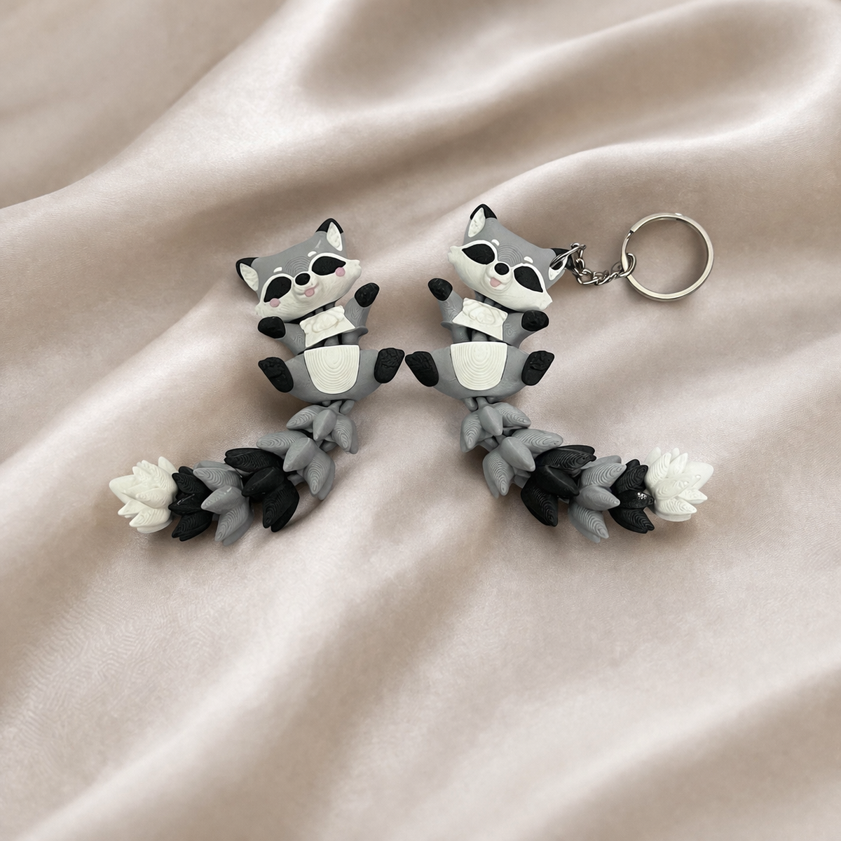 Fluffy Mascots™ Mapache Articulado